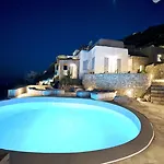 Ammonite With Heated Pool By Diles Вилла Псароу