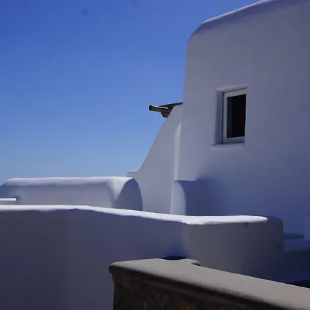 Ammonite With Heated Pool By Diles Вилла Псароу