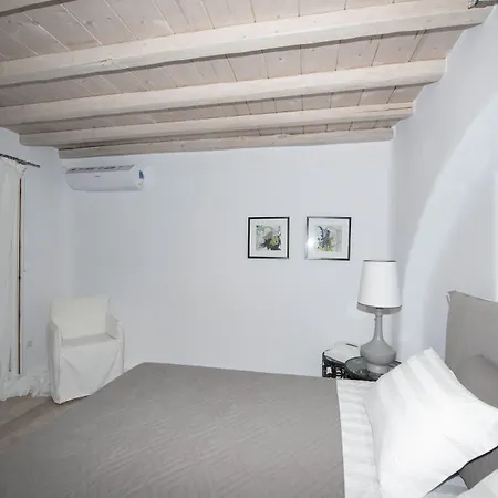 Ammonite With Heated Pool By Diles * Psarou (Mykonos)