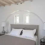 Ammonite With Heated Pool By Diles Villa *