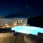 Ammonite With Heated Pool By Diles * Psarrou