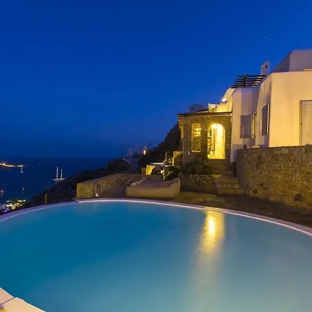 Villa Ammonite With Heated Pool By Diles Psarrou
