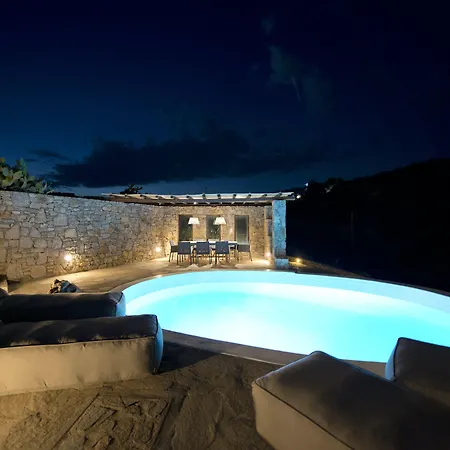 Ammonite With Heated Pool By Diles * Psarrou
