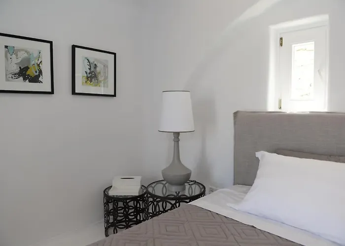 Willa Ammonite With Heated Pool By Diles