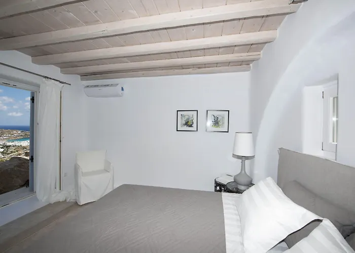 Ammonite With Heated Pool By Diles * Псароу